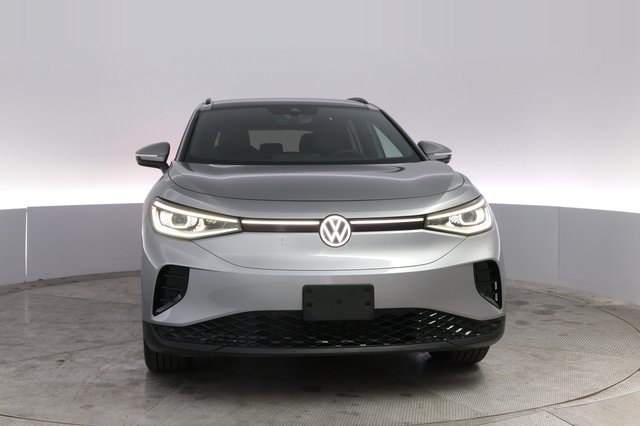 2024 Volkswagen ID.4 — photo 9 of 19