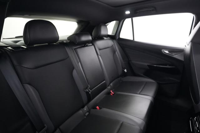 2024 Volkswagen ID.4 — photo 4 of 19