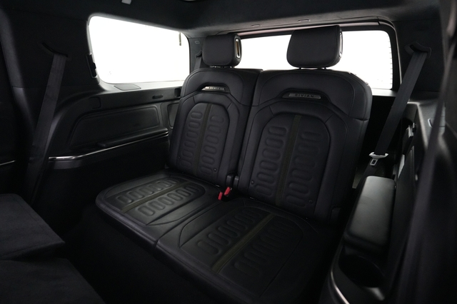 2024 Rivian R1S