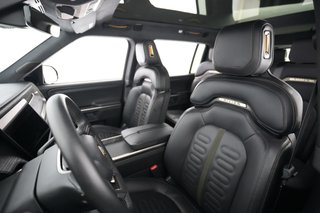2024 Rivian R1S — photo 3 of 22