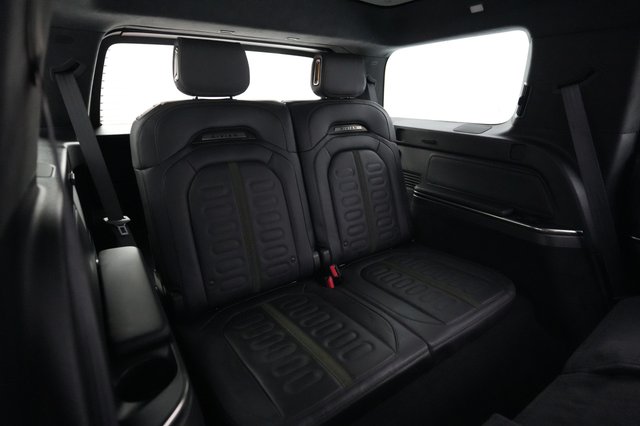 2024 Rivian R1S — photo 21 of 22
