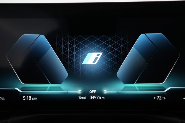 2025 BMW i4 — photo 5 of 20
