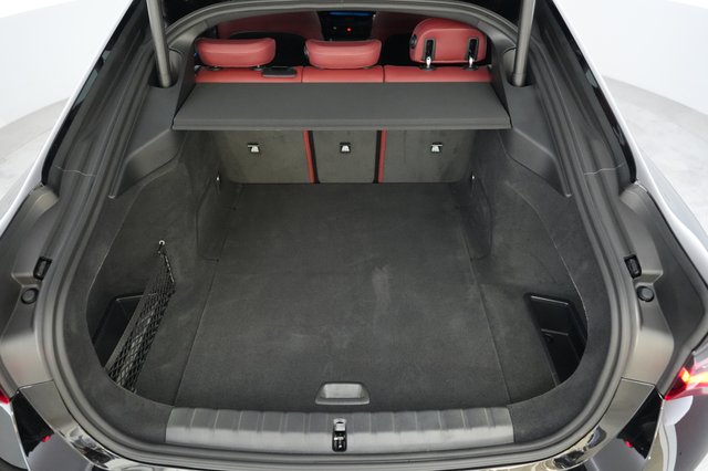2025 BMW i4 — photo 6 of 20