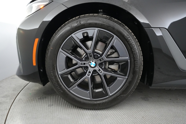 2025 BMW i4
