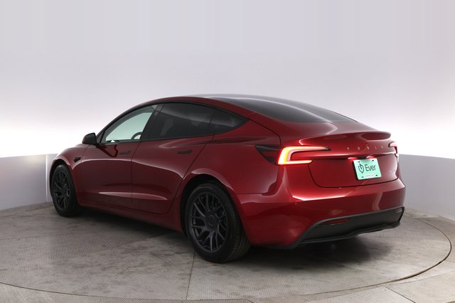 2025 Tesla Model 3 — photo 13 of 23