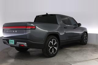 2023 Rivian R1T — photo 2 of 21