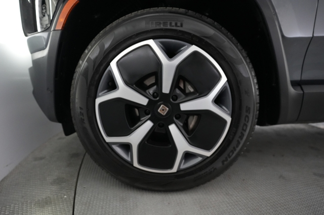 2023 Rivian R1T