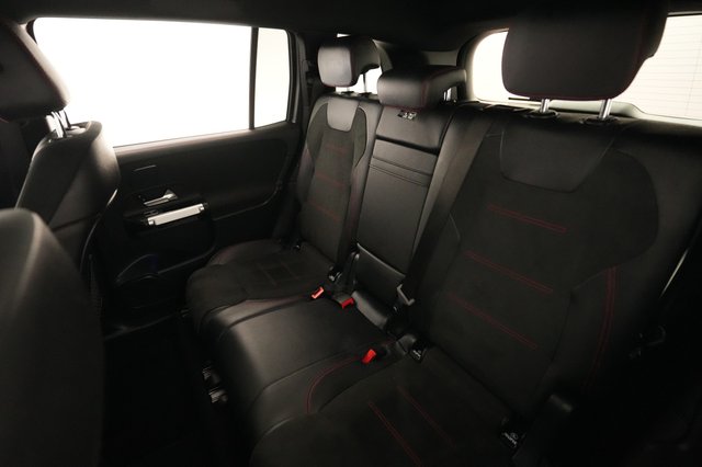 2023 Mercedes-Benz EQB — photo 18 of 19