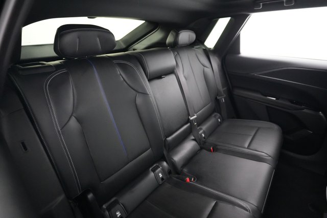2024 Cadillac Lyriq — photo 4 of 20