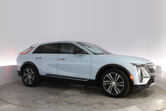 2024 Cadillac Lyriq — photo 11 of 20