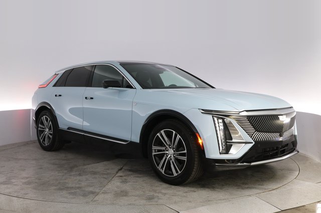2024 Cadillac Lyriq — photo 10 of 20
