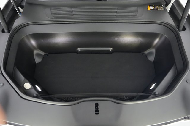2024 Rivian R1S — photo 22 of 23