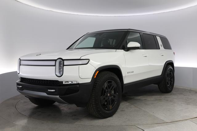 2024 Rivian R1S — VIN 7PDSGCBA1RN031505