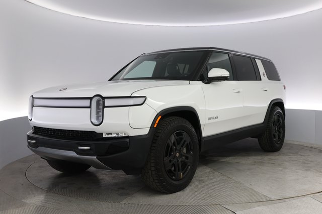 2024 Rivian R1S — VIN 7PDSGCBA1RN031505