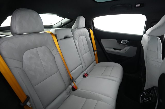 2024 Polestar 2 — photo 4 of 23