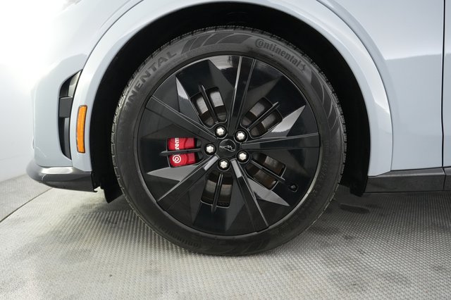 2025 Ford Mustang Mach-E — photo 15 of 21