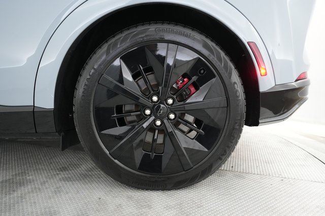 2025 Ford Mustang Mach-E — photo 7 of 21