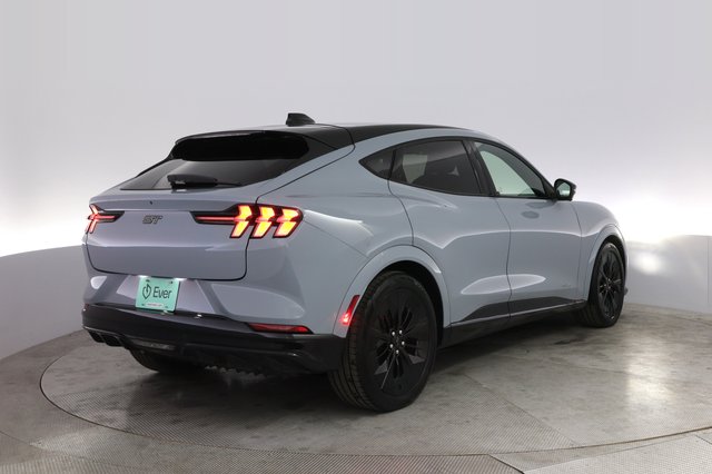2025 Ford Mustang Mach-E — photo 2 of 21