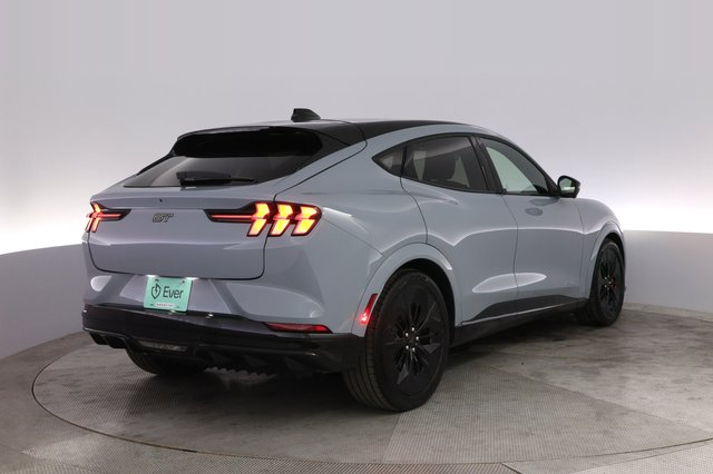 2025 Ford Mustang Mach-E — photo 2 of 21