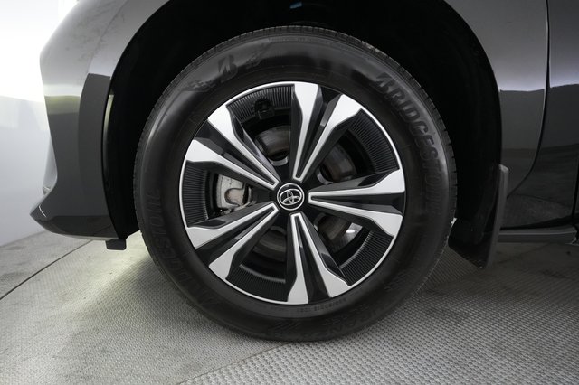 2025 Toyota bZ4X — photo 15 of 20