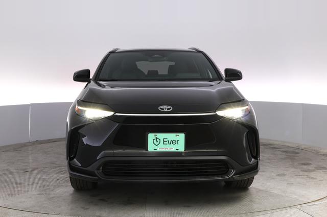 2025 Toyota bZ4X — photo 9 of 20