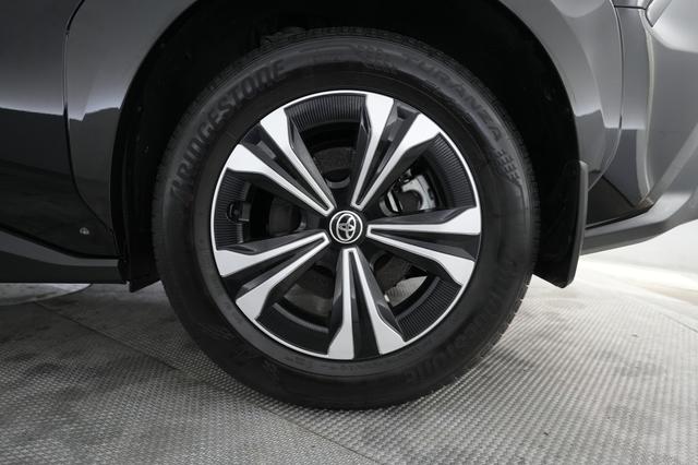 2025 Toyota bZ4X — photo 7 of 20