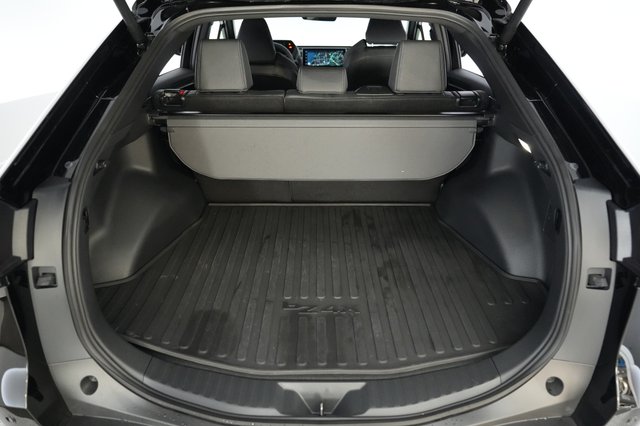 2025 Toyota bZ4X — photo 6 of 20