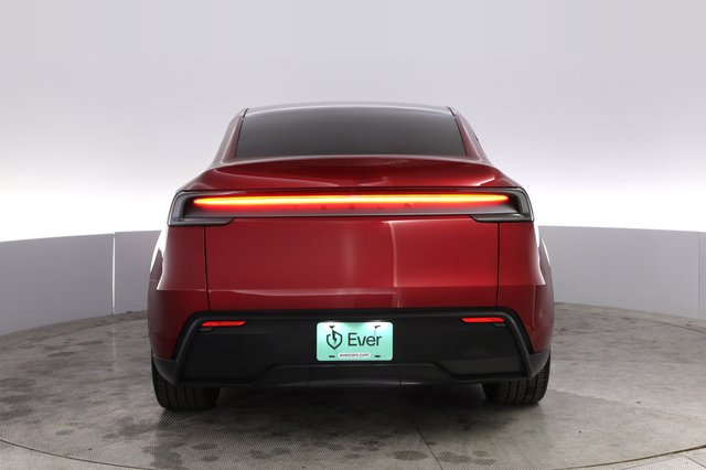 2026 Tesla Model Y — photo 12 of 21