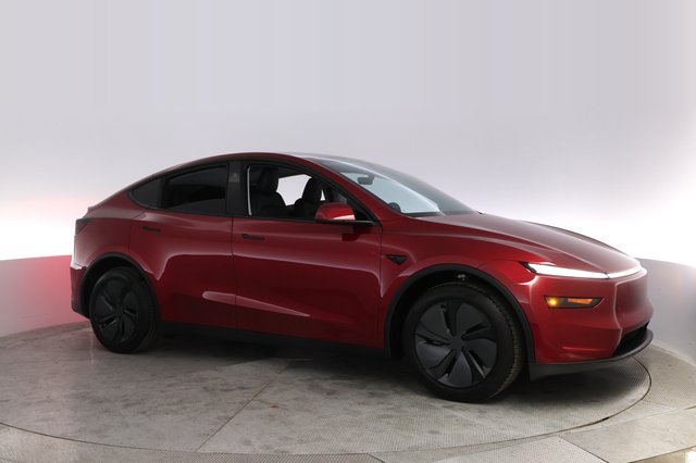 2026 Tesla Model Y — photo 11 of 21