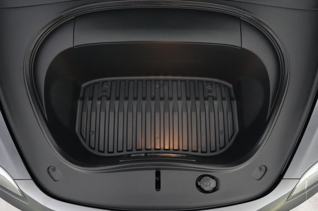 2024 Tesla Model 3 — photo 20 of 21