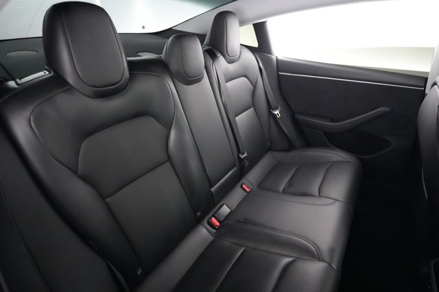 2024 Tesla Model 3 — photo 4 of 21
