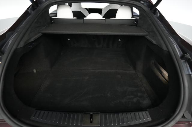 2023 Tesla Model S — photo 6 of 24