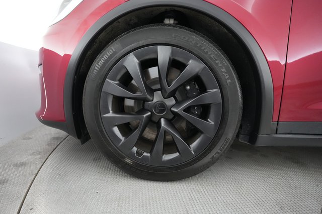 2023 Tesla Model X — photo 15 of 23