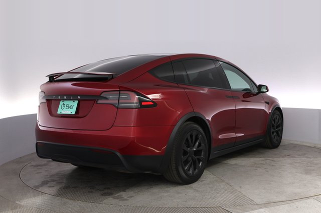 2023 Tesla Model X — photo 2 of 23