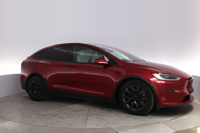 2023 Tesla Model X — photo 11 of 23