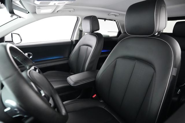 2024 Hyundai IONIQ 5 — photo 3 of 21