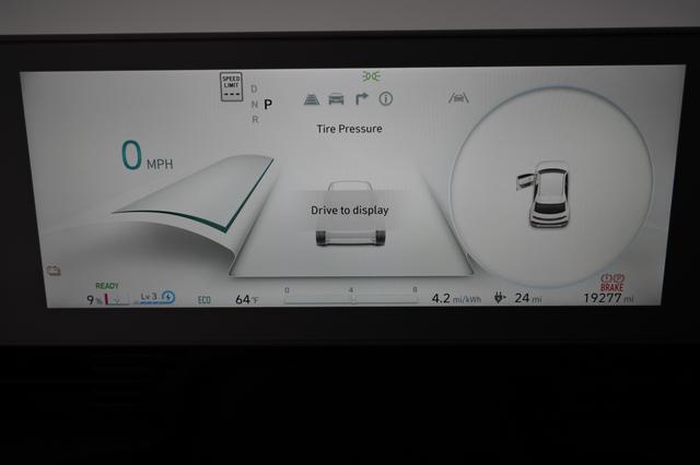 2024 Hyundai IONIQ 5 — photo 5 of 21