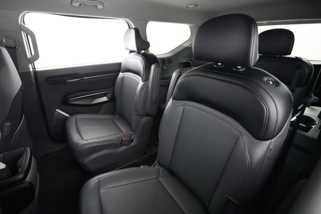 2024 Kia EV9 — photo 19 of 23