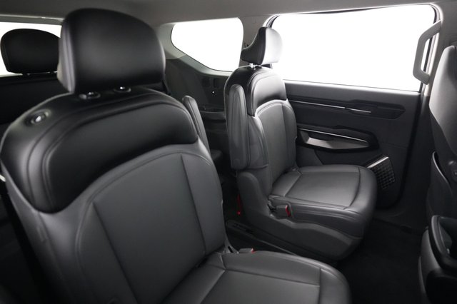 2024 Kia EV9 — photo 4 of 23