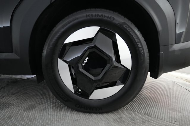 2024 Kia EV9 — photo 7 of 23