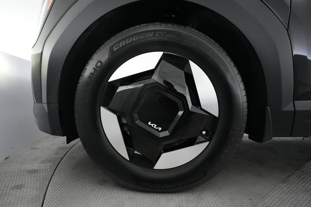 2024 Kia EV9 — photo 15 of 23