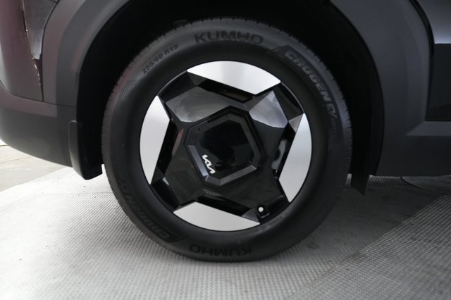 2024 Kia EV9 — photo 17 of 23