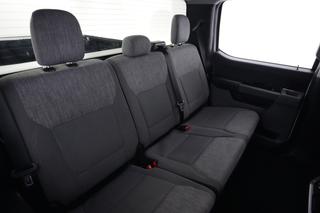 2022 Ford F-150 Lightning — photo 4 of 16