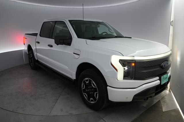 2022 Ford F-150 Lightning — VIN 1FTVW1EL7NWG12407