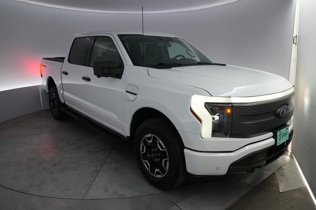 2022 Ford F-150 Lightning — VIN 1FTVW1EL7NWG12407