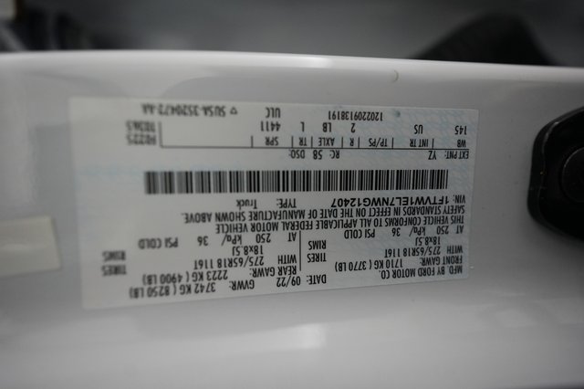 2022 Ford F-150 Lightning — photo 16 of 16
