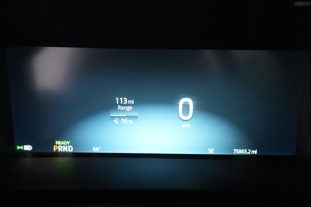 2022 Ford F-150 Lightning — photo 5 of 16
