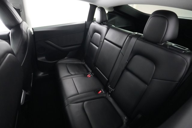 2023 Tesla Model Y — photo 19 of 21