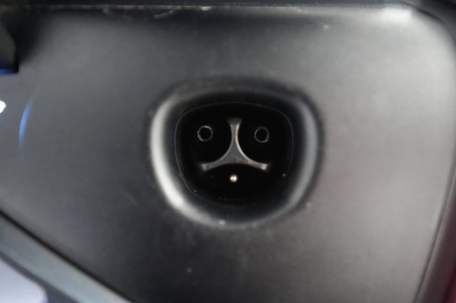 2023 Tesla Model Y — photo 8 of 21