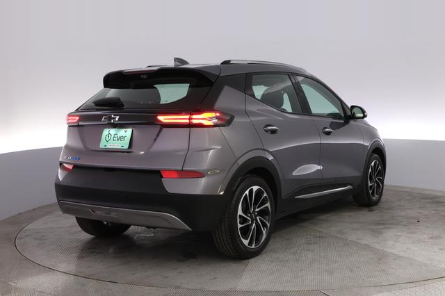 2023 Chevrolet Bolt EUV — photo 2 of 20